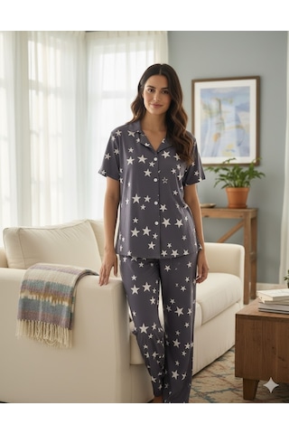 Kadın Yıldızlı Düğme Detaylı Pijama Takımı Gri