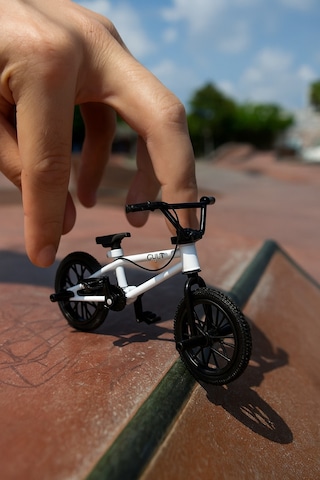 Tech Deck Bmx Bisikleti Cult Beyaz Gerçek Metal Çerçeve Parmak Bisiklet Oyuncak Model 12