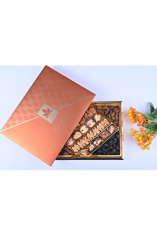Tadım Dünyası Karışık Hediyelik Kuruyemiş 900 Gr 011