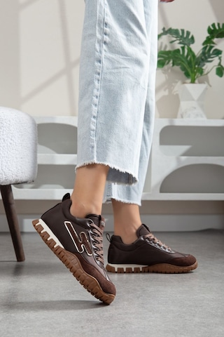 Valenza Paraşüt Ortopedik Sneaker Kahverengi Valenza Paraşüt Ortopedik Sneaker Kahverengi