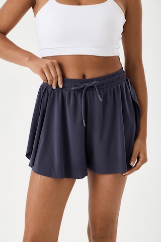 Genius Store Bol Kesim Taytlı Spor Şort Kadın-şort Füme