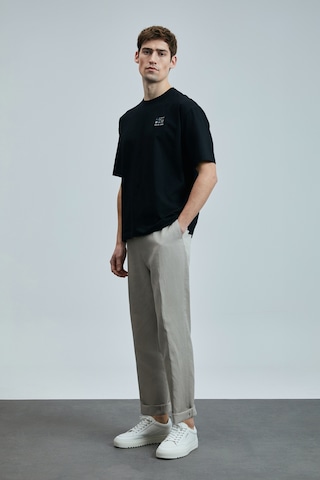Lufian Erkek Mask Modern Grafik T-shirt 111020248 Siyah Siyah