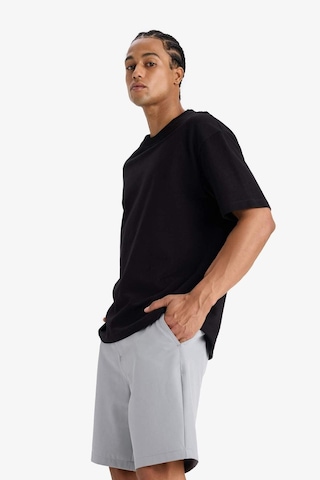 DeFactoFit Standart Fit Sporcu Kısa Paça Dokuma Şort E4137AX25SMGR454