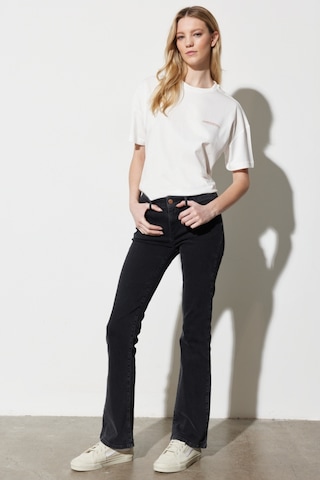 Wrangler Bootcut Fit Normal Bel Bol Paça Esnek Jean Kot Pantolon W28BCZ36C Siyah