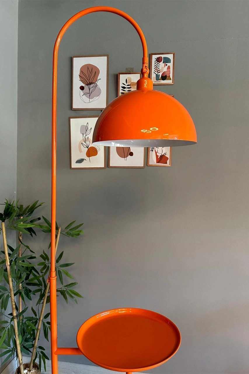 Dimmerli Işığı Ayarlanabilen Işığı Artırılıp Azaltılabilen Turuncu Tepsili Hareketli Başlık Metal Lambader Turuncu