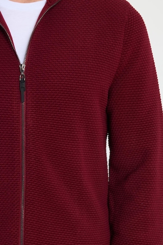 Tudors Erkek Standart Fit Normal Kesim Desenli Yarım Balıkçı Yaka Fermuarlı Bordo Hırka-34372 Bordo
