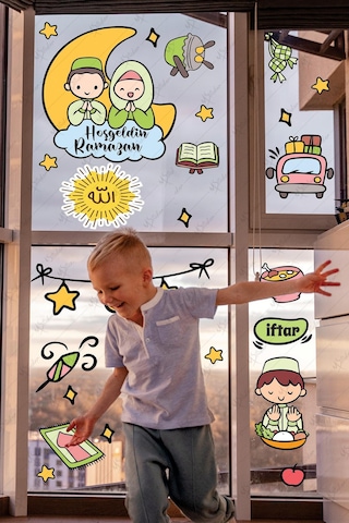Hoşgeldin Ramazan Çocuk Odası Cam Duvar Sticker Seti Dua Eden Çocuklar Eğitici Ramazan Ayı Çok Renkli