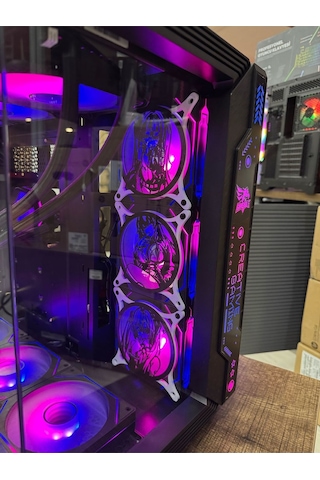 7 Argb Anime Karakterli Fanlı Pc Kasası 850w 80 Plus Bronze Powerli 360mm Sıvı Soğutmalı Siyah