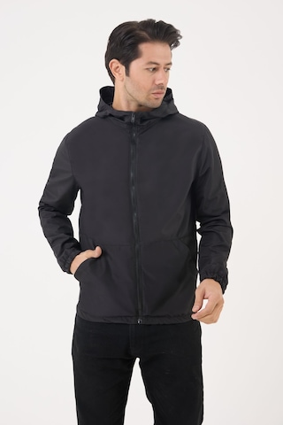 Erkek Siyah Kapüşonlu Su Ve Rüzgar Geçirmez Cepli İçi Astarlı Oversize Yağmurluk Siyah