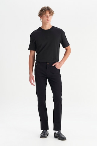 Wrangler Texas Pamuklu Slim Fit Erkek Jean Pantolon Mw12s016100 Siyah