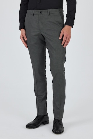 İmza Siyah Filafil Yan Cep Açık Paça Slim Fit Ayarlanabilir Kemer Pantolon 1003250123 Siyah
