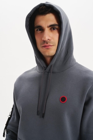 AR-MA Arma Erkek Regular Fit 3 İplik Şardonlu Kanguru Cepli Kapüşonlu Sweatshirt Pamuk Polyester Karışımı K30254629202 Gri