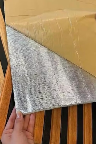 Pratik Yapışkanlı Kahverengi Akustik Esnek Lambiri 68cmx68cm Ofis Salon Ev Duvar Paneli Kağıdı Nw190 Kahverengi
