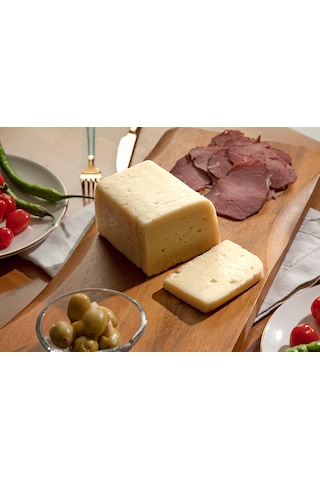 Bergama Koyun Tulum Peyniri 500 Gr