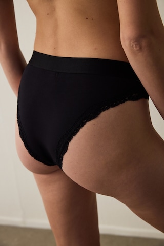 Penti Siyah Kromi Slip Külot