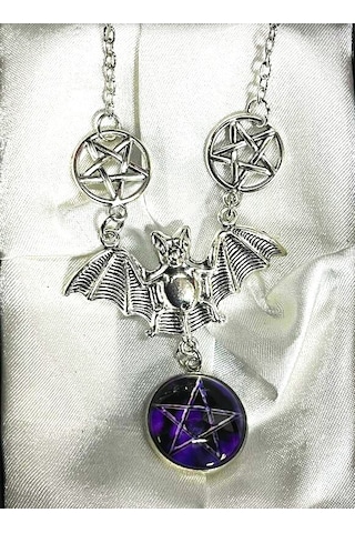 Dükkan Design Pentagram Gotik Yarasa Kolye Gri