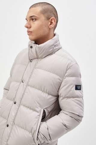 Regular Fit Normal Kesim Dik Yaka Kırık Beyaz Şişme Mont Kırık Beyaz