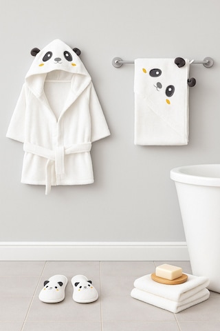 Sevimli Panda Pamuklu Bornoz 4 Parça Beyaz