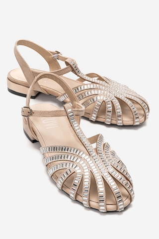 Luvishoes Lavına Bej Süet Taşlı Kadın Sandalet
