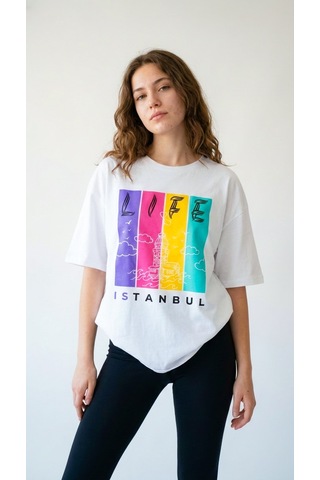 Kadın Oversize Tişört İstanbul Baskılı BEYAZ