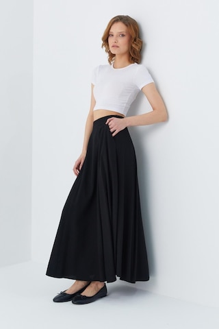 4631 Kadın Parçalı Kloş Etek Siyah Siyah