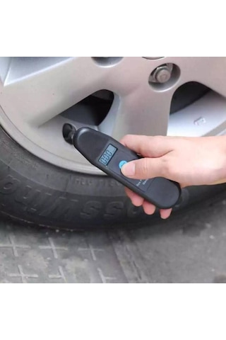 Siyah Dijital Basınç Ölçer Analiz Ölçüm Cihazı