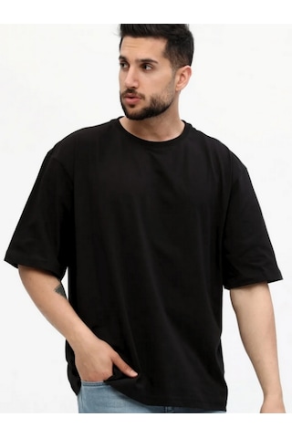 Unisex Siyah Oversize Bol Kalıp T-shirt Çift Kombini Tavsiyesi Siyah