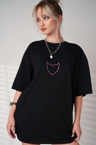 Unisex Şeytan Kalp Baskılı Oversize Tshirt Siyah