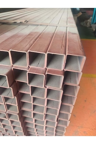 40 X 40 X 2 Mm 2 Mt Boyalı Profil Demir Metal Oksit Kırmızı