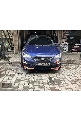 Seat Leon Mk3 2017-2020 Fr-Style-Xcellence 3 Parça (PlastikÖn Ek