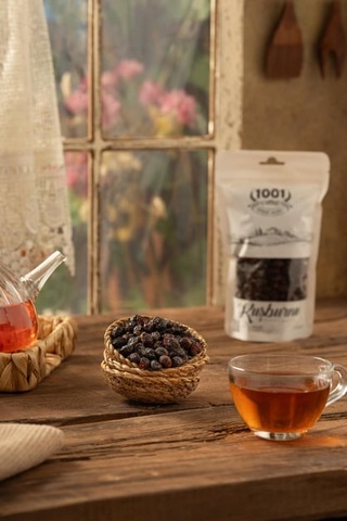 1001 Çiftliği Kuşburnu 250gr Analizli