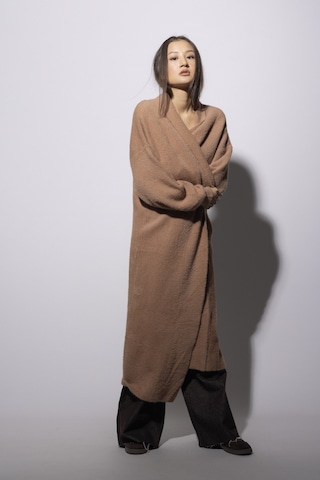 Avrile Uzun Triko Hırka Camel