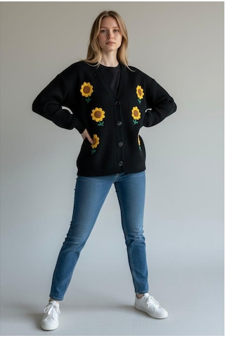 Bohem Stil Şardonlu Pamuklu Çiçek Motifli Hırka Siyah