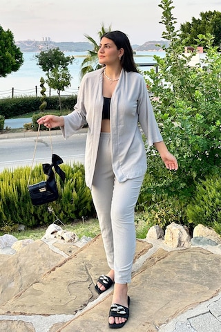 Gri Renk Cep Detaylı Dar Paça Kimono Takım Gri