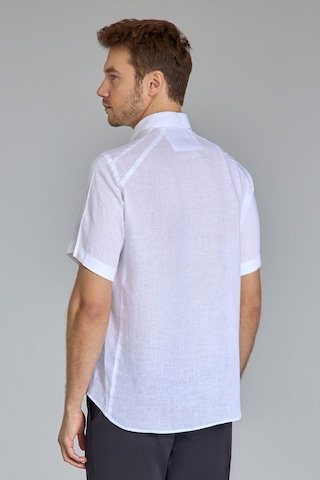 Bisse Alt Birit Yaka Regular Fit Uk Gömlek Cepsiz Beyaz Gmktna1224013 D01 Beyaz