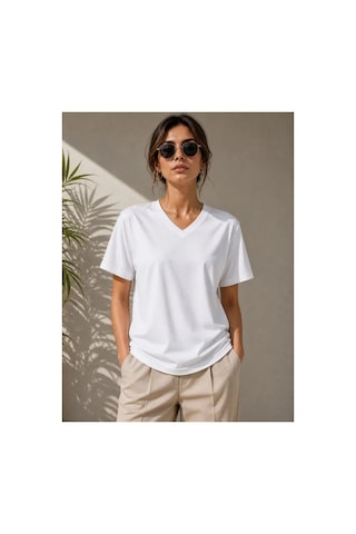 Butik İstanbul V Yaka Basic Tişört Kısa Kol Yazlık Regular Fit T-shirt - Beyaz