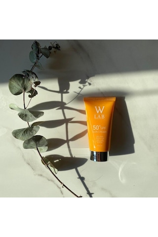 W-Lab Cosmetics Sun Cream Güneş Kremi Spf 50+ 50 ML