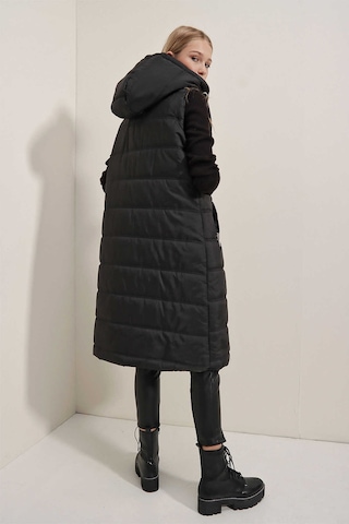 Gabria Kapişonlu Yelek Siyah