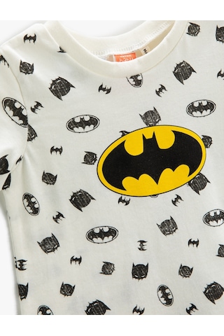 Koton Batman Tişört Baskılı Lisanslı Kısa Kollu Bisiklet Yaka Ekru Desenli 3smb10095tk 3SMB10095TK0D1 Ekru