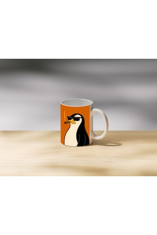 Güneş Gözlüklü Penguen Çift Taraflı Baskılı Porselen Kupa Bardak Beyaz