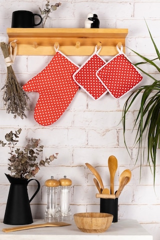 3'lü Fırın Eldiveni Ve Tencere Tutacak Mutfak Seti & 220 Derece Isıya Dayanıklıkırmızı Puantiye