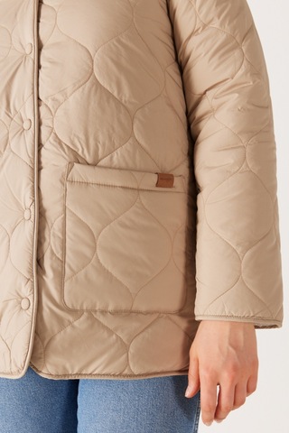 Wrangler Loose Fit Rahat Kesim Kapüşonlu Çift Taraflı Sherpa Bej Mont W232275614 Bej
