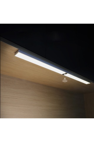 Shineyee Yeni Ultra İnce 800mm Isı Işığı: Vücut Algılama Ve Sürekli Açık Modlu, Manyetik Montaj, Pil İçeren Dolap/ Koridor Lambası Ilık Beyaz