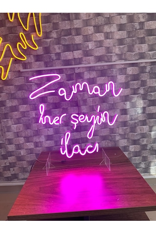 Zaman Her Şeyin İlacı Yazılı Neon Tabela Pembe