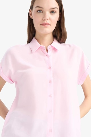 DeFacto Regular Fit Basic Düz Viskon Kısa Kollu Gömlek N7819AZ25SPPN47