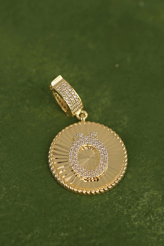 Ö Harfi Altın Kolye Ucu