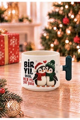 Mesela Yılbaşı Kupası Her Yıl Yan Yana Desenli Yeşil Kulplu Hediyelik Kahve Kupa Bardak Beyaz