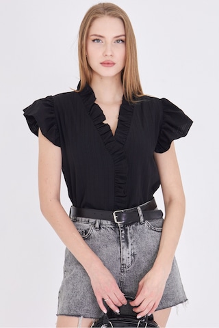 Armonika Kadın Siyah Yakası Ve Kolları Fırfırlı Bluz Arm-25y001063