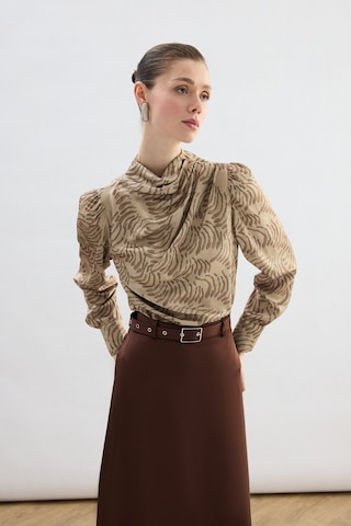 Sateen Drape Detaylı Desenli Bluz - Vizon-136745 VİZON