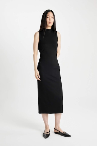 DeFacto Bodycon Vücudu Saran Basic Düz Yarım Balıkçı Yaka Siyah Kolsuz Midi Elbise Y8841AZ24SMBK81